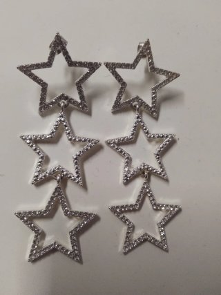 Pendientes largos de estrellas con diamantes