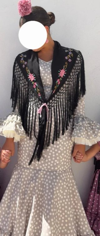 Traje Flamenca y Mantoncillo Gris/Rosa