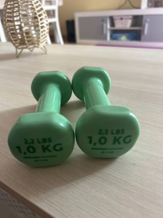 Par de mancuernas verdes 1kg