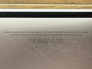 MacBook Pro 13” 2017 i5 8GB 128GB