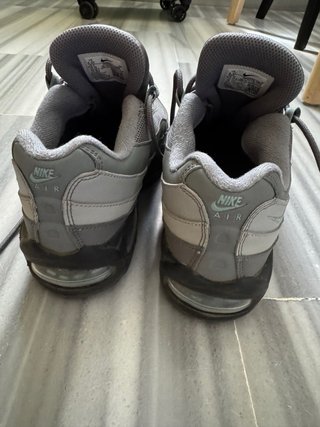 Deportivas Nike Air Max grises