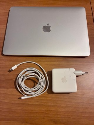MacBook Pro M1 2021 89% Batteria