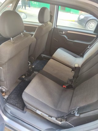 Opel Meriva 2005