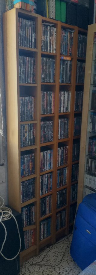 Mueble Estantería Madera DVDs