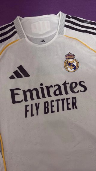 Camiseta Real Madrid Vini Jr. 2025/26 PLAYER