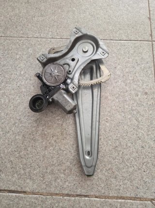 Elevalunas Trasero Toyota Auris