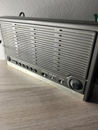 Radiosveglia elettronica Irradio MW/FM