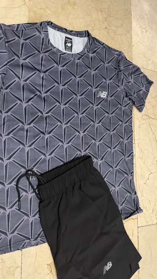 Conjunto New Balance Camiseta yPantalón Corto  S M