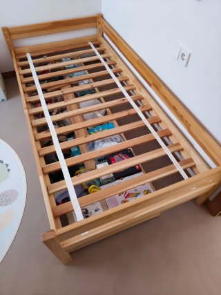 Cama infantil con cajones y colchón