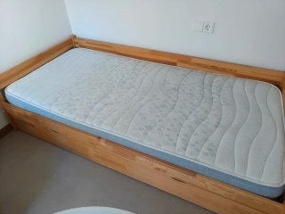 Cama infantil con cajones y colchón