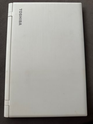 Ordenador Toshiba Blanco