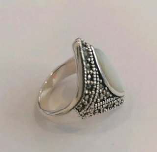 Anillo Plata de ley marquesitas y nácar natural