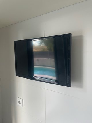 Samsung TV 28”