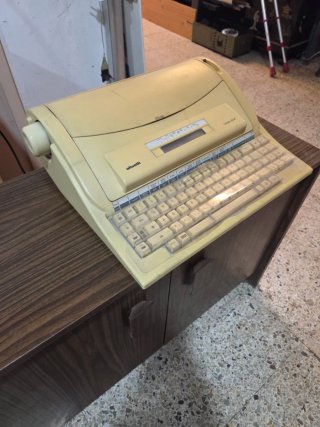 Olivetti Línea 604 Máquina de Escribir Eléctrica