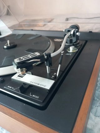 Tocadiscos Dual 1235 Automático