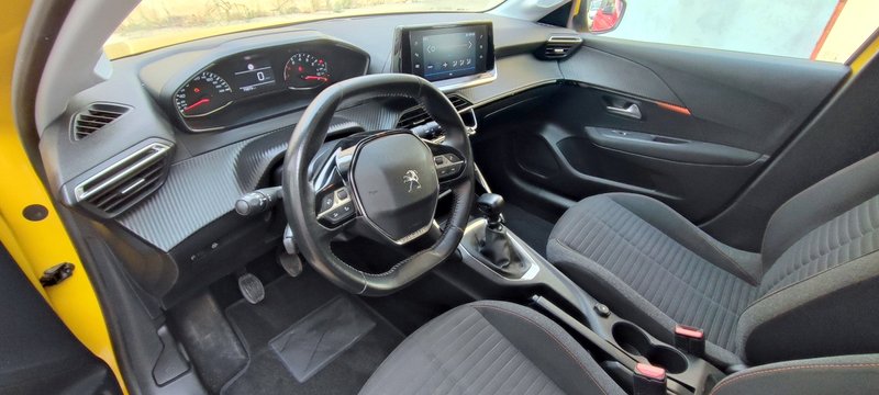 Peugeot 208 2020, foto 8