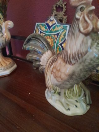 Gallo de cerámica antiguo