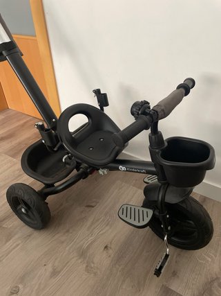 Triciclo Kinderkraft para niños
