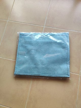 Bolso de playa azul y verde