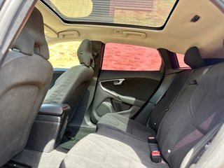 Volvo V40 2013