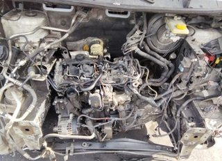 1865597 opel 8200608360 colector vivaro combi 2.7t