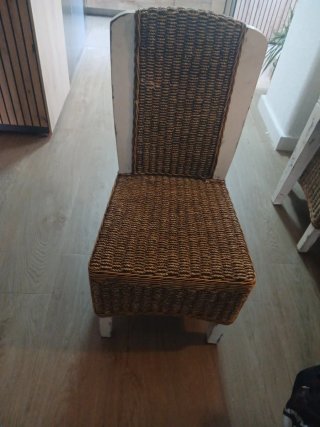 Mesa + 6 Sillas + Aparador Madera y Ratán real