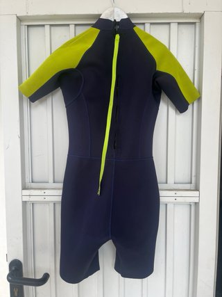Neopreno corto OLAIAN azul y amarillo niño