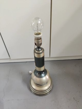 Lámpara de mesa metal y cristal