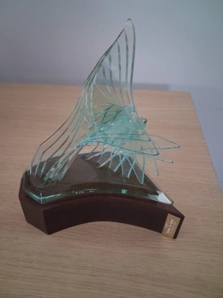 Escultura arte en vidrio 2001