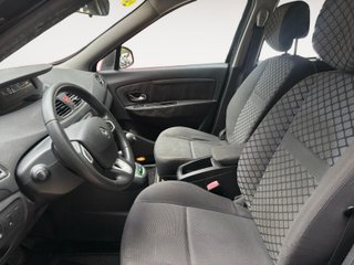 Renault Scenic 2011