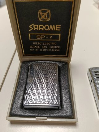 Lotto 4 accendini vintage