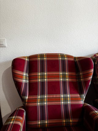 2 Sillones Orejones Tartán Rojo