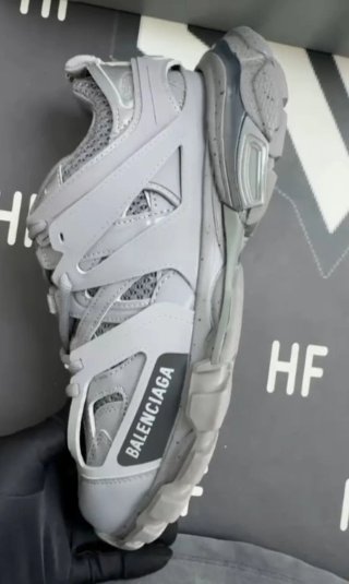 Balenciaga Track Talla 41 Gris