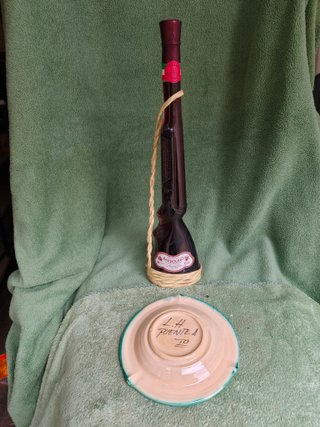 Vino Escopeta Italia con Cenicero