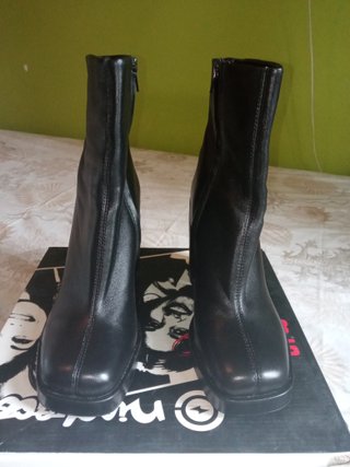 Botín negro tacón plataforma