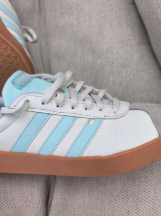Zapatillas Adidas Blancas y Azules