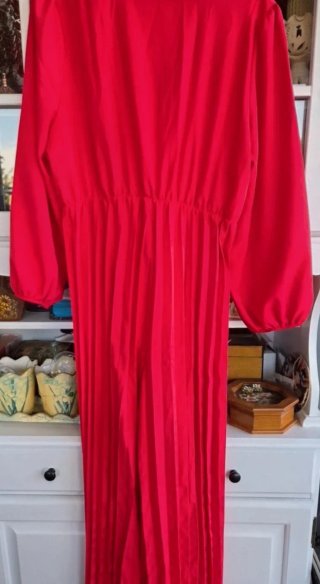 Mono rojo pantalón palazzo talla 44