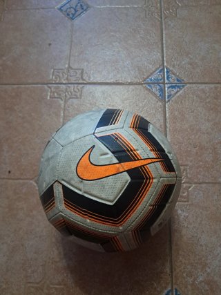 Balón de fútbol Nike