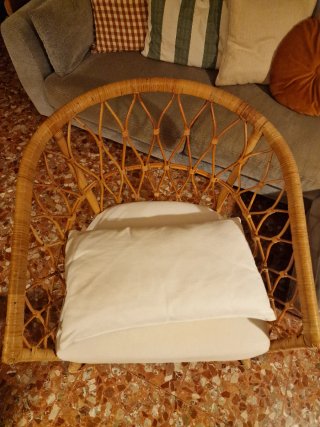 Sillón ratán stockholm 2017 con cojines