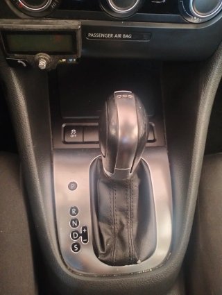 Volkswagen Golf 2011 DSG automático