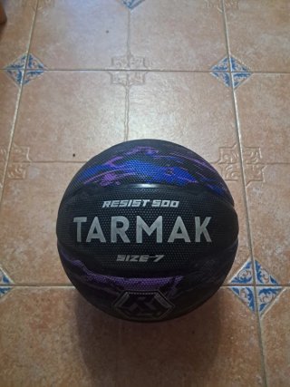 Balón de Baloncesto Tarmak Resist 500 Talla 7