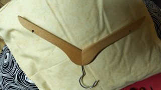 Perchas de madera para niños