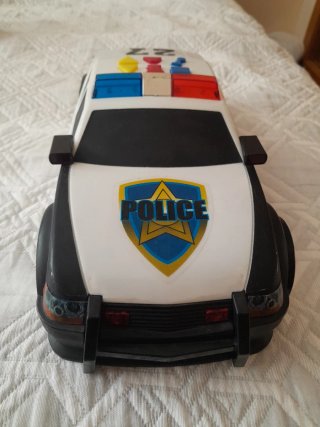 Coche de policía de juguete