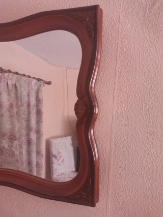 Mueble de entrada con espejo