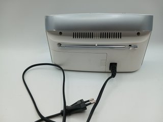 Radio Grundig FM/MW Beige