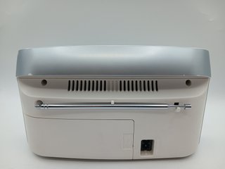Radio Grundig FM/MW Beige