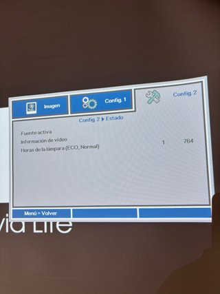 Proyector gris y blanco Se regala pantalla 100 p