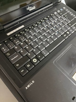 Portátil Fujitsu Siemens Negro