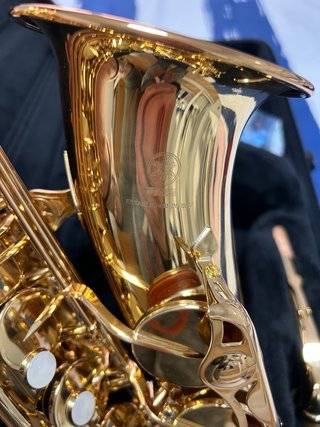Saxofón Alto Yamaha YAS 280 + Boquilla Vandoren