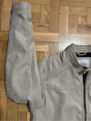 Chaqueta Biker Suede Beige JACK & JONES- Old Money